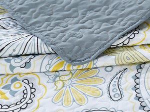 Yellow/Grey Paisley Printed Reversible Bedspread/Quilt Set